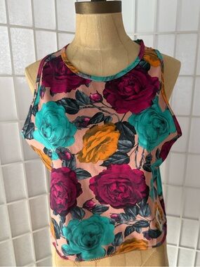 Nike Dri-FIT Floral Crop Top Tank Multicolor Roses Size L NWT